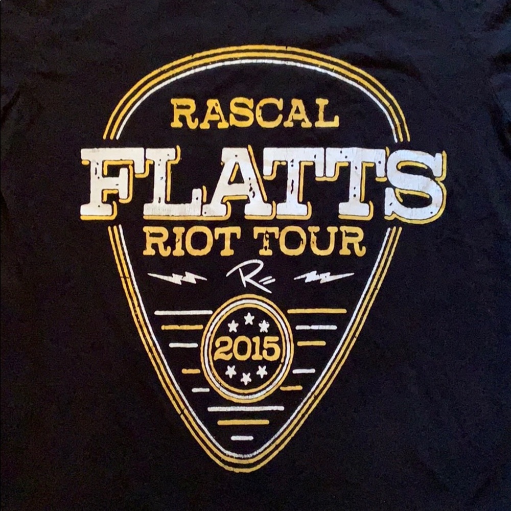 Rascal Flatts Riot Tour 2015 Concert T-Shirt - Picture 2 of 5